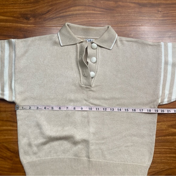Vintage FIA Italia Handloom Women's Tan White Stripe Knit Sweater Size Medium - Picture 10 of 12